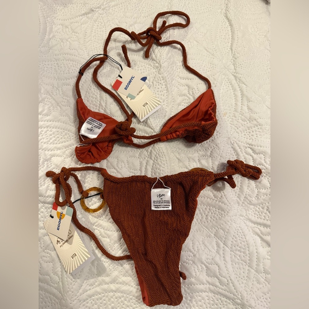 Rust Textured Bikini Set - Picture 2 of 2